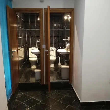 Feel Center Ζαντάρ