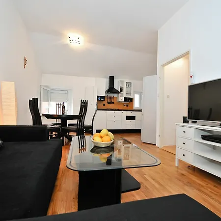 Feel Center Apartment Zadar